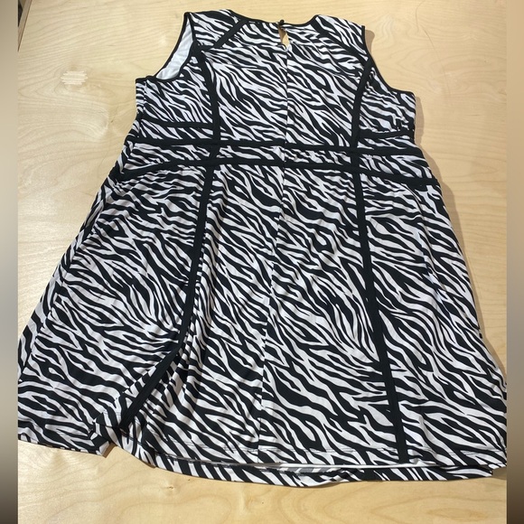 Cato Sleeveless Dress 26 W (DB) - Picture 9 of 10